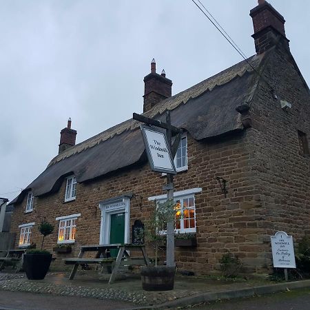 The Windmill Inn Badby エクステリア 写真