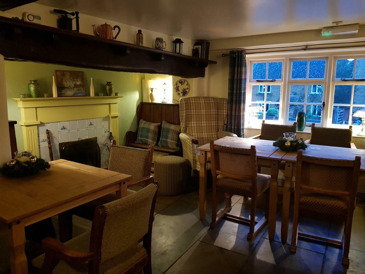 The Windmill Inn Badby エクステリア 写真